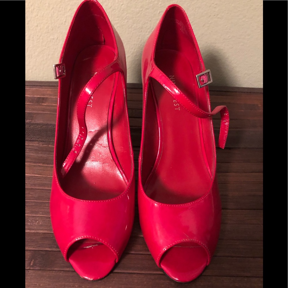 Nine West red heels 7.5